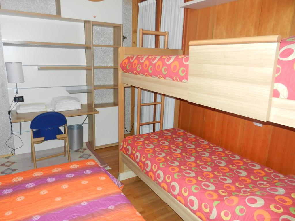 Casa Elda Apartment Isolaccia Ngoại thất bức ảnh
